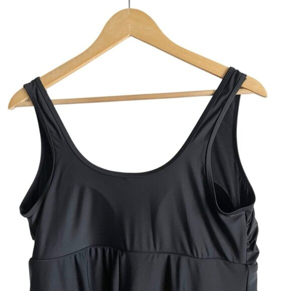 Torrid Zip Front Swim Dress Black Size 1 w/ Shorts UPF 50+ - Picture 6 of 12